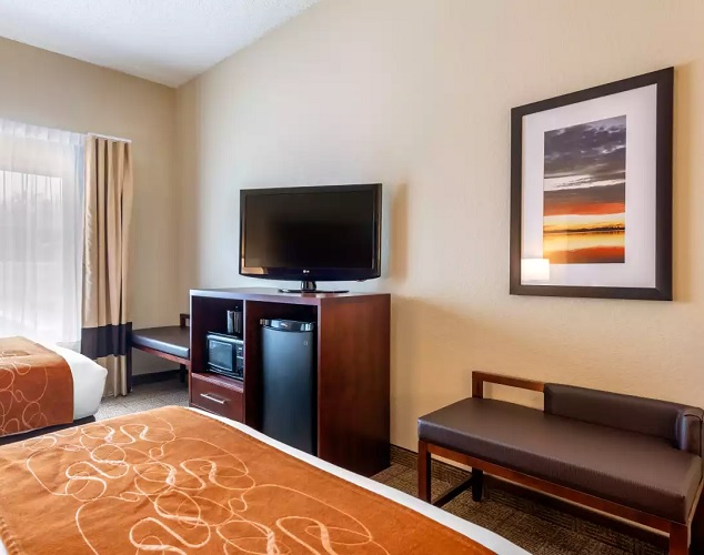 Comfort Suites Downtown Orlando